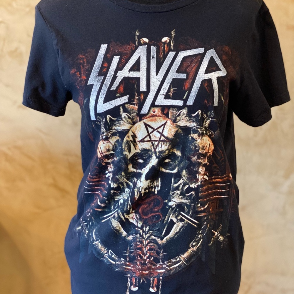 Slayer Band Tee… size XS